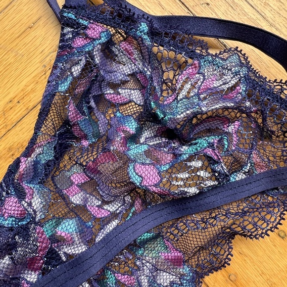 Cosabella Paradiso Triangle Bralette in Navy/Rani Pink, Petite Medium - Picture 7 of 7